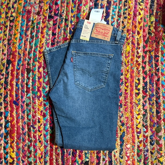 Levi's Other - NWT LEVI’S slim taper jeans
